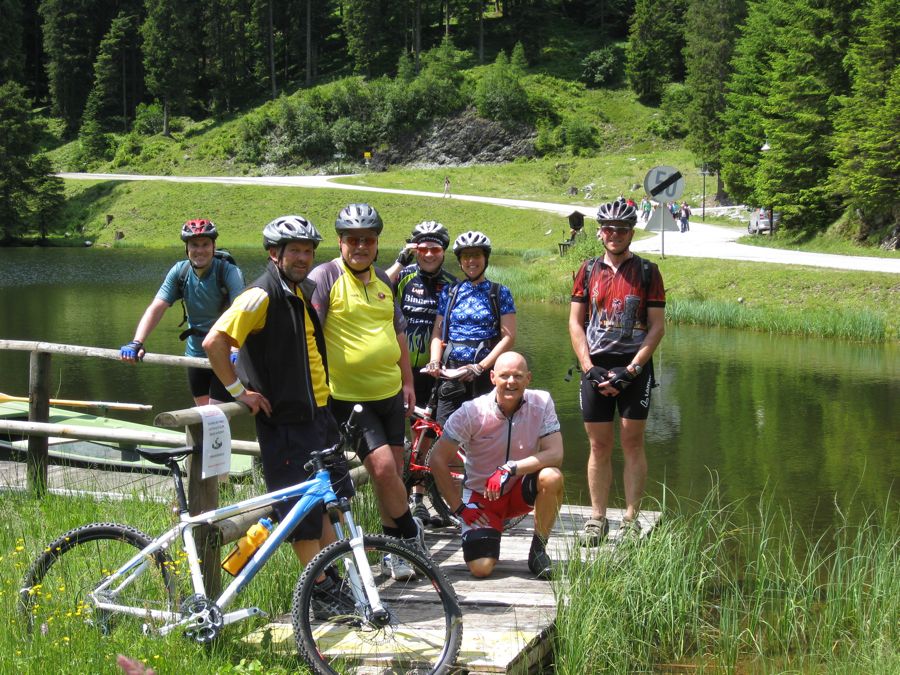 De groep bij de Zauchensee